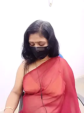 Snapshot of Lucky-Deepthi chatting on March 3, 2025, 2:39 pm Lucky-Deepthi online show from March 3, 2025, 2:39 pm