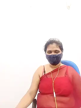 Snapshot of Lucky-Deepthi chatting on February 21, 2025, 8:49 pm Lucky-Deepthi online show from February 21, 2025, 8:49 pm