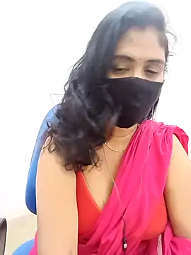 Snapshot of Lucky-Deepthi chatting on November 15, 2025, 10:58 pm Lucky-Deepthi online show from November 15, 2025, 10:58 pm