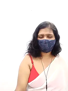 Snapshot of Lucky-Deepthi chatting on March 7, 2025, 6:54 pm Lucky-Deepthi online show from March 7, 2025, 6:54 pm