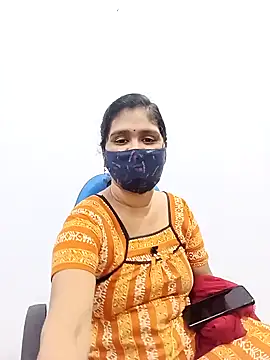 Snapshot of Lucky-Deepthi chatting on February 17, 2025, 4:06 pm Lucky-Deepthi online show from February 17, 2025, 4:06 pm