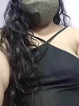 BigAssSarah online show from January 10, 2025, 5:02 pm