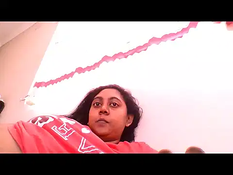 Snapshot of Indian_Ruby99 chatting on March 18, 2025, 9:01 am Indian Ruby99 online show from March 18, 2025, 9:01 am