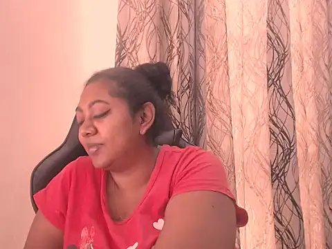 Snapshot of Indian_Ruby99 chatting on January 24, 2025, 4:27 am Indian Ruby99 online show from January 24, 2025, 4:27 am