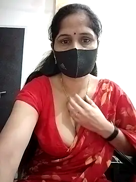 priyancyfun online show from November 7, 2025, 2:05 am