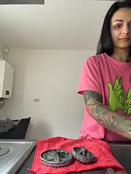 NNNoire online show from January 12, 2026, 9:49 am