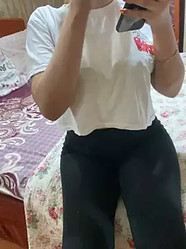 Maya mimi online show from January 27, 2025, 4:33 pm