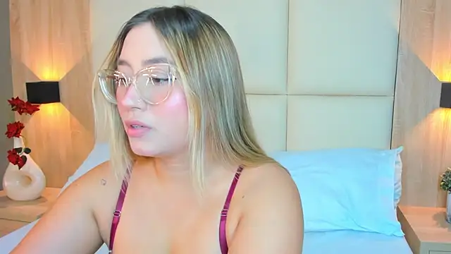 antonella cutie  online show from May 29, 2026, 2:12 pm