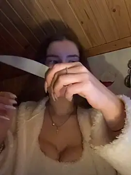 mewKate online show from January 31, 2026, 7:23 pm