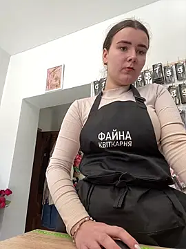 mewKate online show from March 13, 2026, 12:43 pm