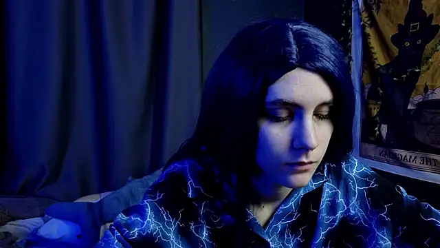 Snapshot of Hyeon_Jin chatting on February 9, 2025, 3:32 am Hyeon Jin online show from February 9, 2025, 3:32 am