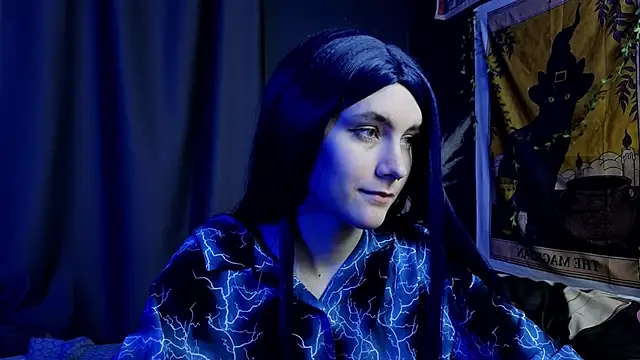 Snapshot of Hyeon_Jin chatting on February 9, 2025, 12:06 am Hyeon Jin online show from February 9, 2025, 12:06 am