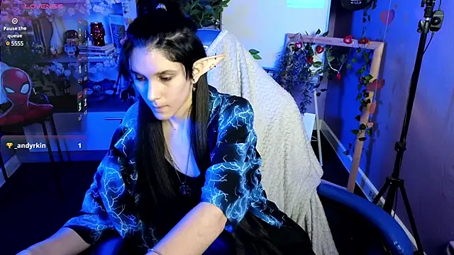 Snapshot of Hyeon_Jin chatting on February 17, 2025, 7:47 am Hyeon Jin online show from February 17, 2025, 7:47 am