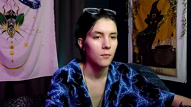 Snapshot of Hyeon_Jin chatting on January 20, 2025, 12:36 am Hyeon Jin online show from January 20, 2025, 12:36 am