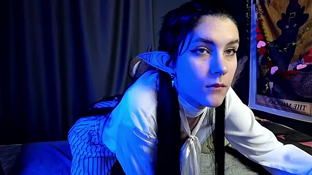 Snapshot of Hyeon_Jin chatting on February 14, 2025, 3:22 am Hyeon Jin online show from February 14, 2025, 3:22 am