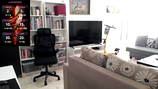 todddantes25 online show from September 24, 2025, 11:39 am