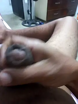 Elpeque x40 online show from October 24, 2025, 2:43 am