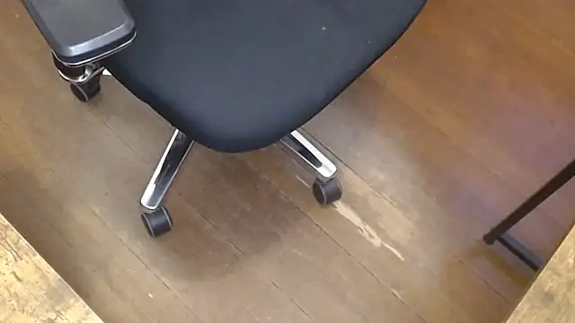 marcof8in online show from December 4, 2025, 11:53 am