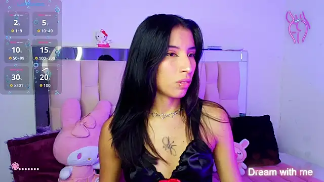 Snapshot of Silver_Rosex chatting on November 3, 2025, 1:00 am Silver Rosex online show from November 3, 2025, 1:00 am