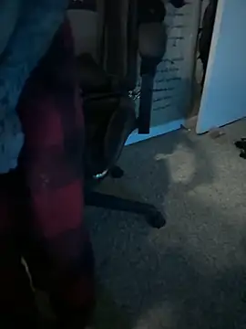 trashbrat online show from November 17, 2025, 9:57 am