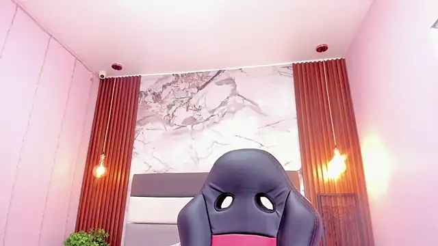 Snapshot of FLEURGRECO chatting on January 31, 2026, 7:23 pm FLEURGRECO online show from January 31, 2026, 7:23 pm