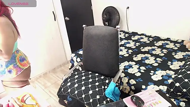 Snapshot of kimberly_bellu chatting on February 13, 2025, 3:18 am kimberly bellu online show from February 13, 2025, 3:18 am