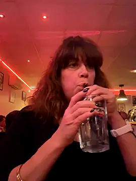 sweetinside  online show from December 13, 2025, 9:54 pm