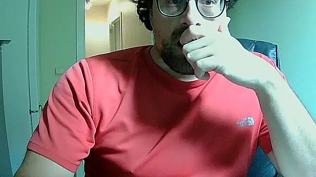 littlehairyman online show from October 18, 2025, 10:06 am