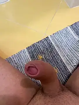 bigcock430 online show from September 12, 2025, 12:11 am