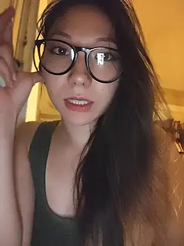 Snapshot of LoveFoxyQueen chatting on July 12, 2026, 8:53 pm LoveFoxyQueen online show from July 12, 2026, 8:53 pm