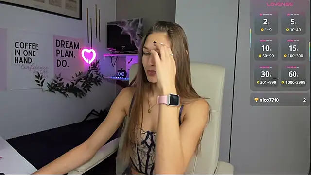 SofiaLolipop online show from November 6, 2025, 11:14 am