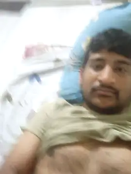 Snapshot of honeyrose765 chatting on March 14, 2025, 9:43 pm honeyrose765 online show from March 14, 2025, 9:43 pm