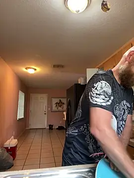 32XRedBeard online show from October 10, 2025, 1:23 pm