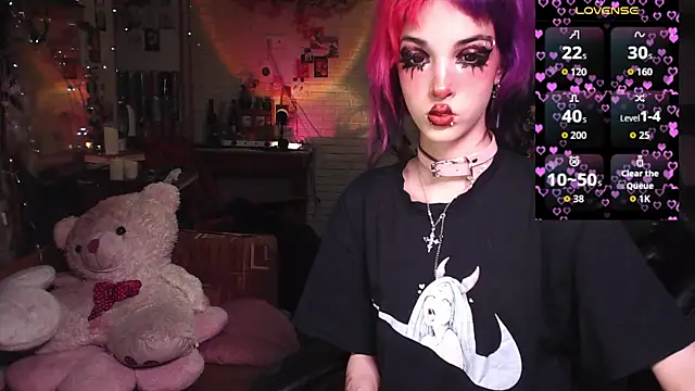 Snapshot of Ink__pleasure chatting on May 16, 2026, 11:26 pm Ink pleasure online show from May 16, 2026, 11:26 pm