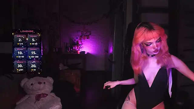 Ink  pleasure online show from December 23, 2025, 2:22 am