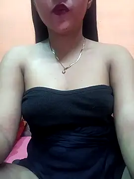 Snapshot of Eisha_20s chatting on March 13, 2025, 11:38 pm Eisha 20s online show from March 13, 2025, 11:38 pm