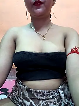 Snapshot of Eisha_20s chatting on September 24, 2025, 10:38 pm Eisha 20s online show from September 24, 2025, 10:38 pm