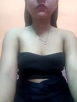 Snapshot of Eisha_20s chatting on March 9, 2025, 4:27 am Eisha 20s online show from March 9, 2025, 4:27 am
