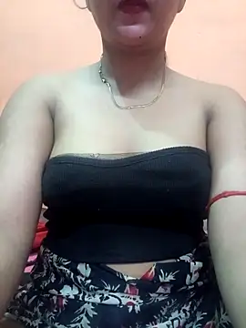 Snapshot of Eisha_20s chatting on September 28, 2025, 12:17 am Eisha 20s online show from September 28, 2025, 12:17 am
