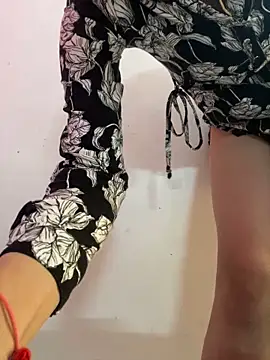 Snapshot of Nayra-90 chatting on January 7, 2025, 9:40 am Nayra-90 online show from January 7, 2025, 9:40 am