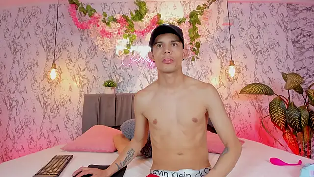 Bonny and carrot online show from February 19, 2026, 7:11 pm