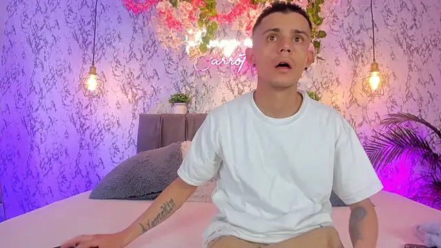 Bonny and carrot online show from March 24, 2026, 7:14 pm