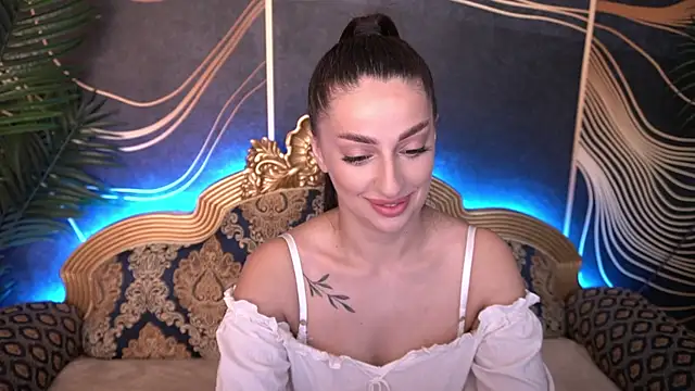 Snapshot of ArielGemme chatting on September 19, 2025, 8:02 pm ArielGemme online show from September 19, 2025, 8:02 pm