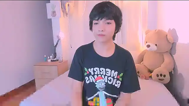 Snapshot of AllanYong18 chatting on October 11, 2025, 4:57 am AllanYong18 online show from October 11, 2025, 4:57 am