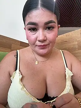 Snapshot of karla_hotgirl chatting on July 16, 2026, 10:07 pm karla hotgirl online show from July 16, 2026, 10:07 pm