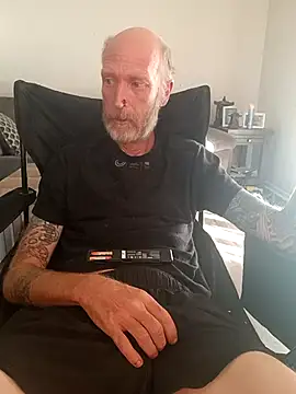 filthymind619 online show from October 13, 2025, 2:18 pm