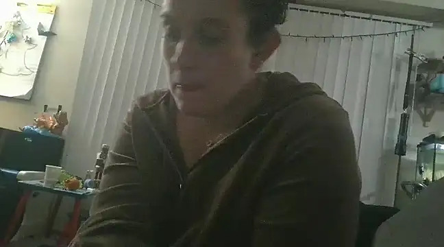 Snapshot of dirttysafe chatting on January 23, 2025, 8:57 am dirttysafe online show from January 23, 2025, 8:57 am