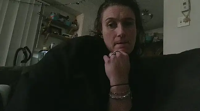 Snapshot of dirttysafe chatting on January 25, 2025, 3:51 am dirttysafe online show from January 25, 2025, 3:51 am