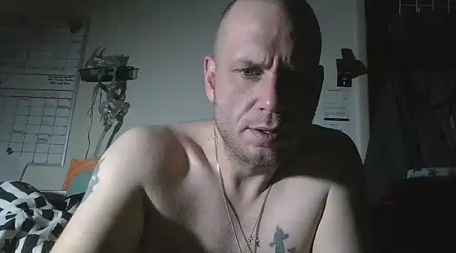 Snapshot of dirttysafe chatting on January 12, 2025, 11:50 am dirttysafe online show from January 12, 2025, 11:50 am
