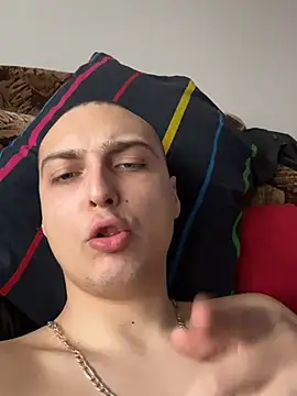 Snapshot of Manijak38 chatting on March 2, 2026, 7:15 am Manijak38 online show from March 2, 2026, 7:15 am